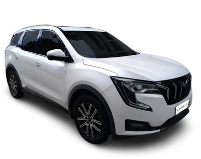 Mahindra XUV700-img